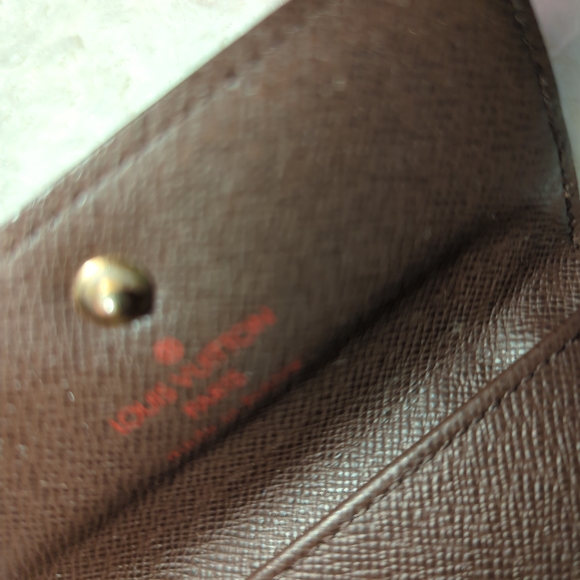 Louis Vuitton Brown Damier Authentic Textured Key Wallet EUC With Bonus Charms - Picture 4 of 7